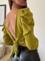 blusa princesa verde oliva espalda